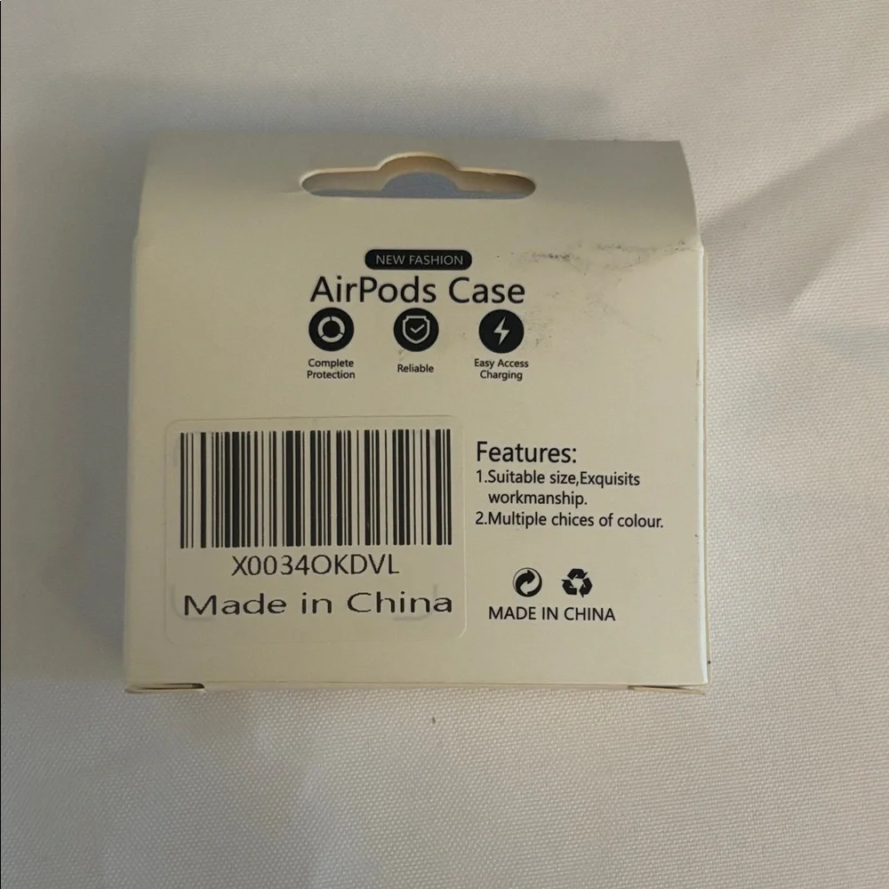 AirPods Case with Keychain NIB